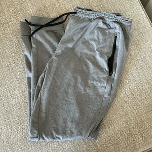 NOBULL SWEATS | XL | Heather Gray